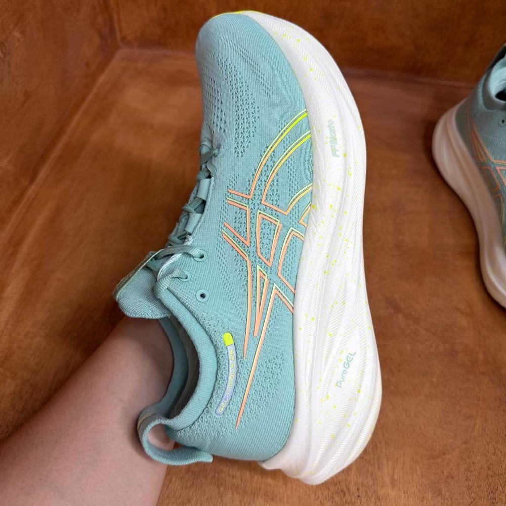 ASICS GEL-Nimbus 26 Running Shoes Womens Size 9 Light Celadon Sneaker 1012B601 - Picture 13 of 16